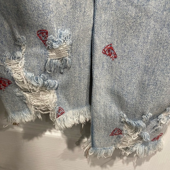 NWT Tinseltown Size 5 Pizza Embroidered Distressed Curvy Hi Rise Skinny Jeans - Picture 6 of 15